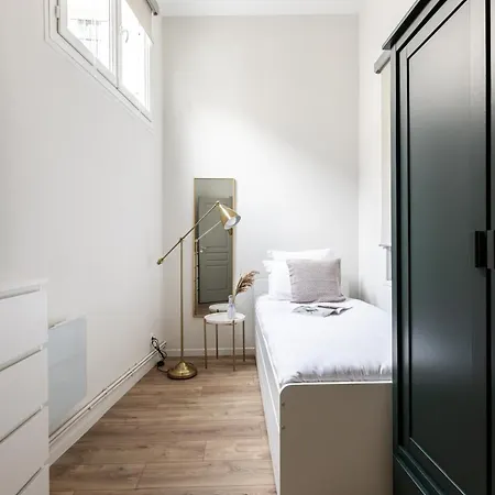 Apartment Cmg Paradis / Gare De L'Est Paris